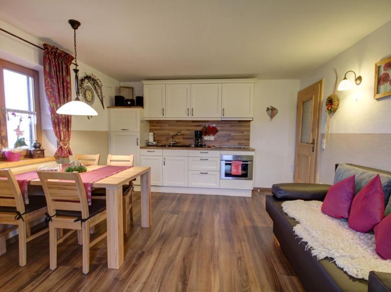 Gaestehaus Restner - Chiemgau Karte Inzell Εξωτερικό φωτογραφία